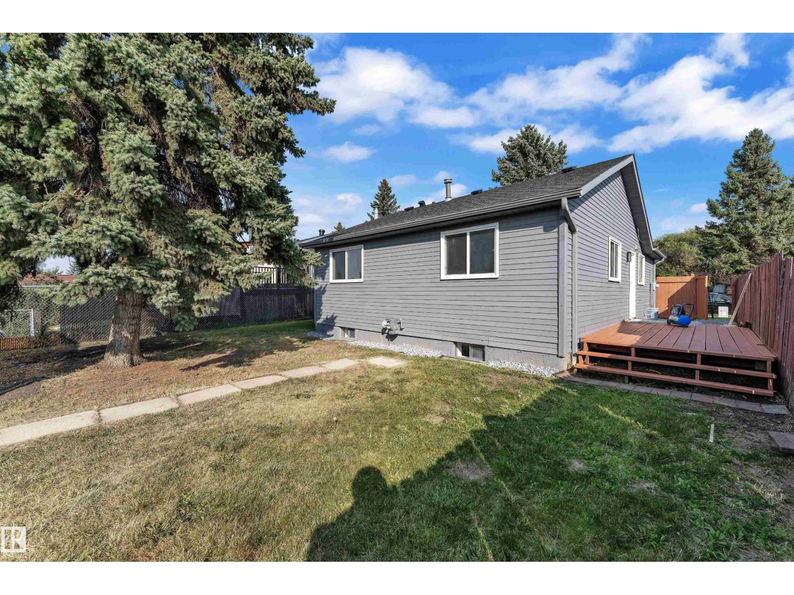 1758 37 St Nw, Edmonton, Alberta  T6L 2R3 - Photo 32 - E4457444