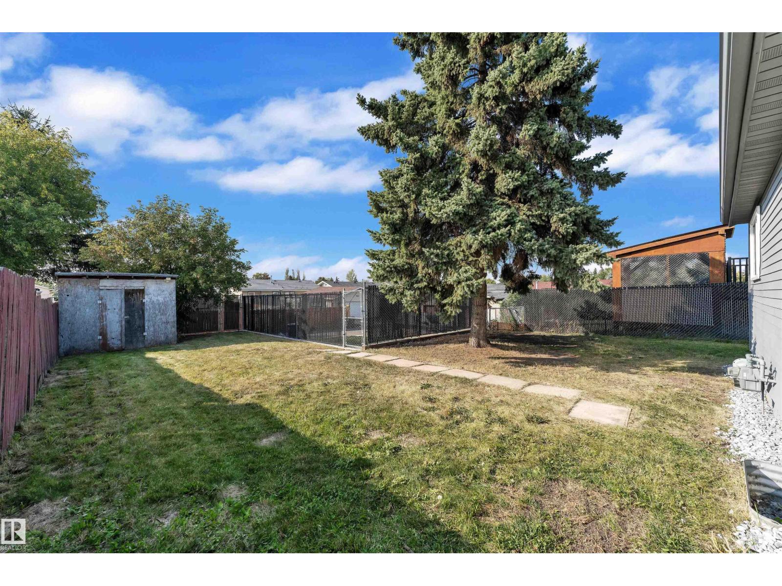 1758 37 St Nw, Edmonton, Alberta  T6L 2R3 - Photo 35 - E4457444