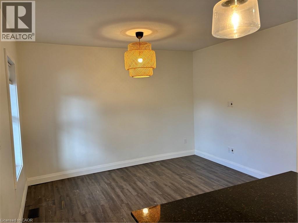 96 London Street N, Hamilton, Ontario  L8H 4B5 - Photo 5 - 40768232