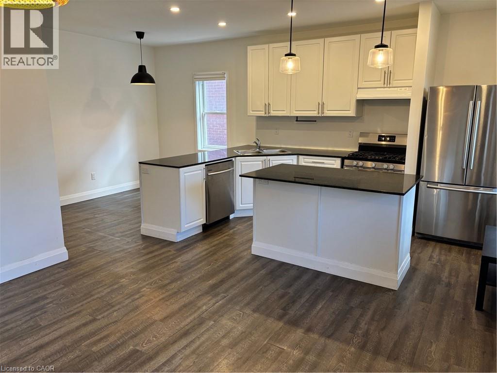 96 London Street N, Hamilton, Ontario  L8H 4B5 - Photo 6 - 40768232