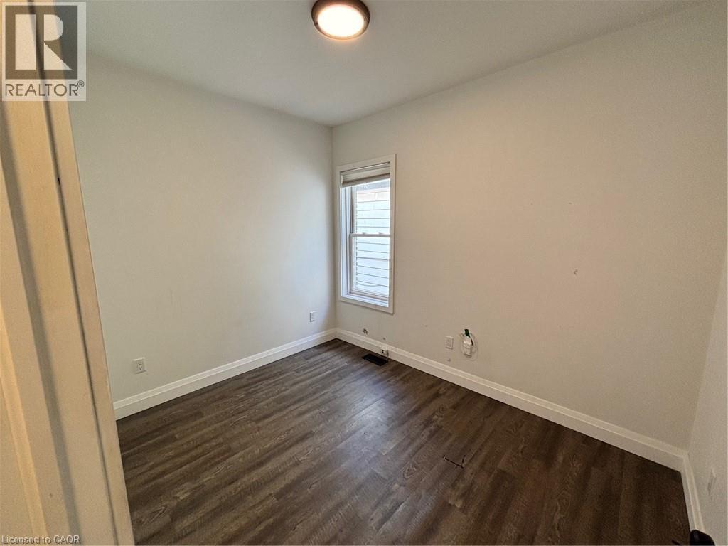 96 London Street N, Hamilton, Ontario  L8H 4B5 - Photo 9 - 40768232