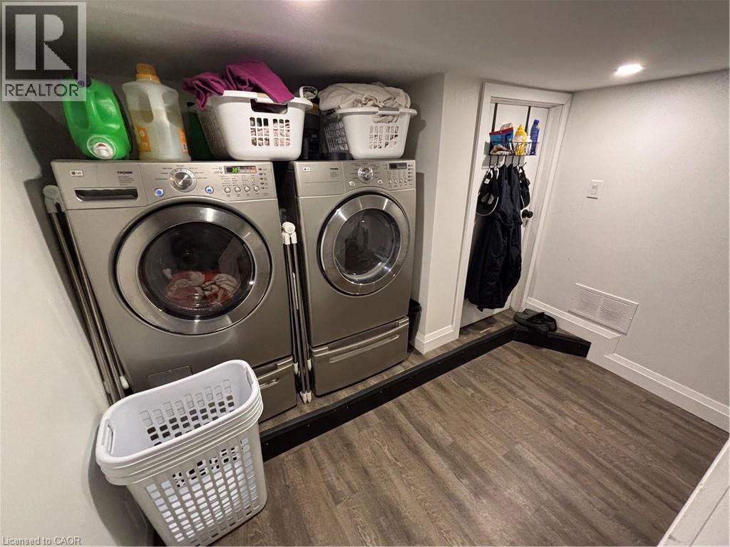 96 London Street N, Hamilton, Ontario  L8H 4B5 - Photo 17 - 40768232