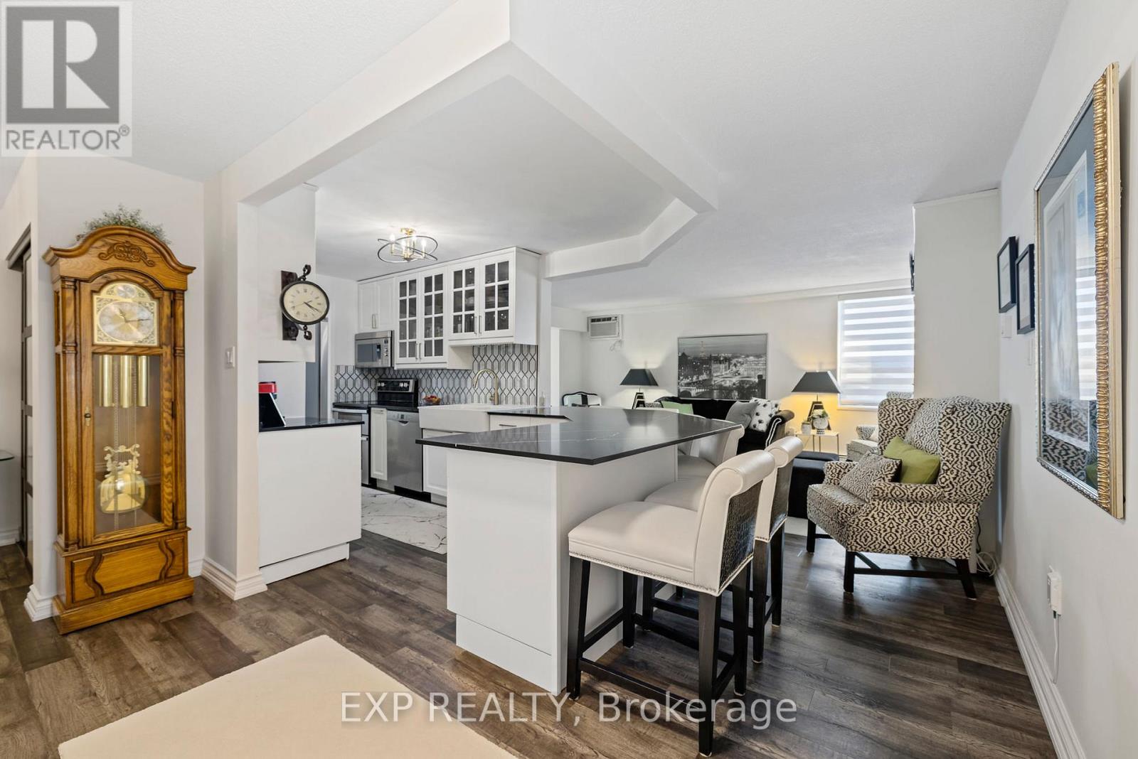 602 - 141 Church Street, St. Catharines, Ontario  L2R 7L7 - Photo 12 - X12402573