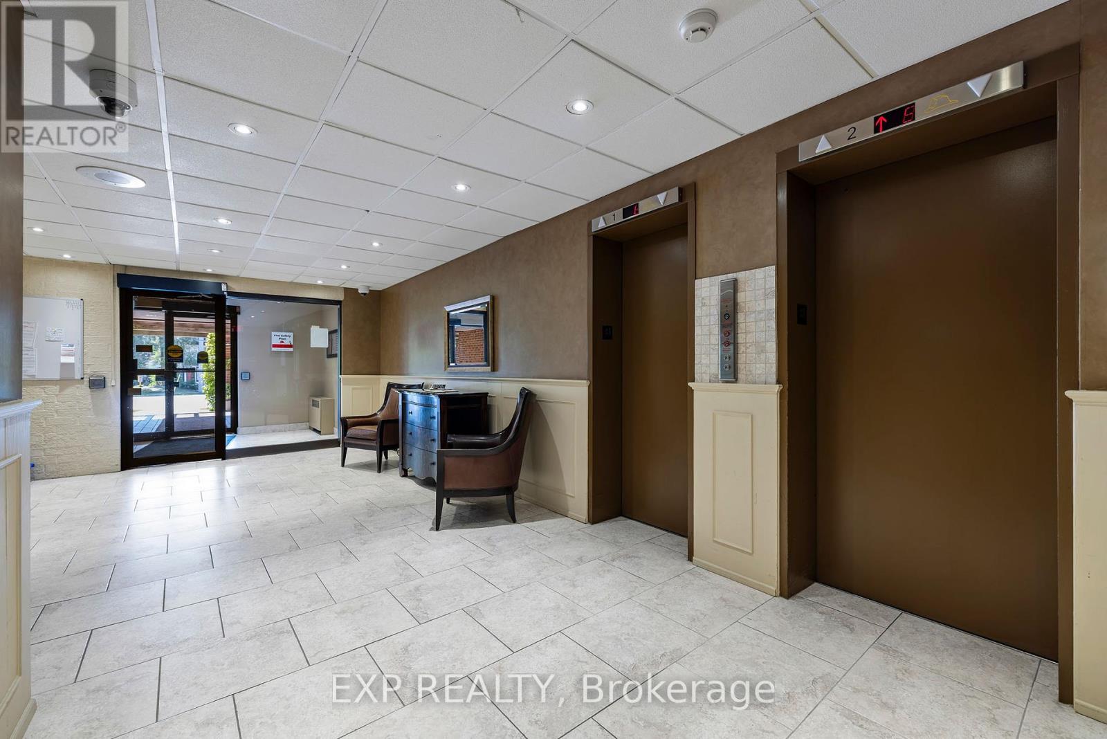 602 - 141 Church Street, St. Catharines, Ontario  L2R 7L7 - Photo 6 - X12402573