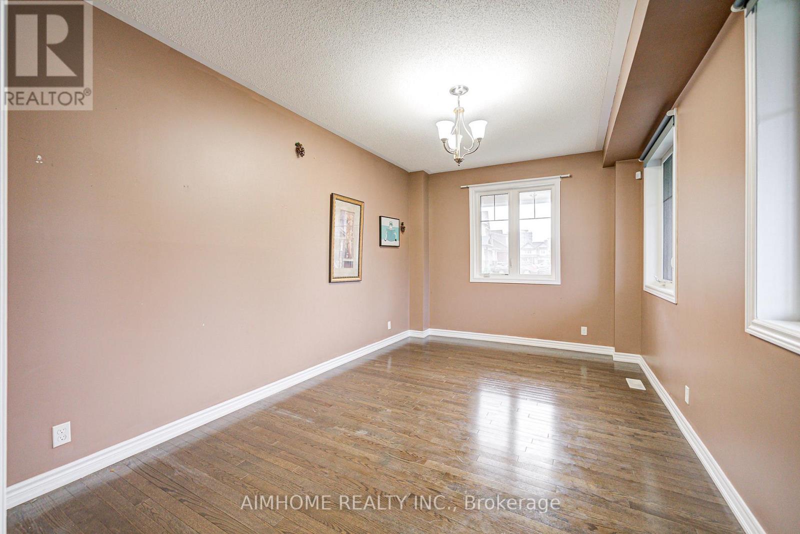 2383 Dobbinton Street, Oshawa, Ontario  L1L 0L4 - Photo 11 - E12380624