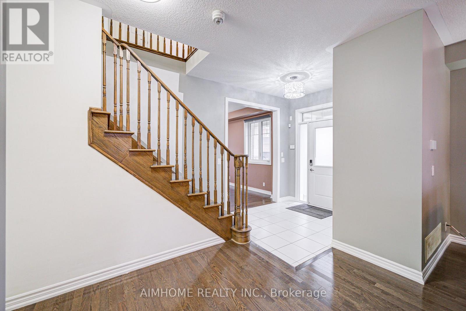 2383 Dobbinton Street, Oshawa, Ontario  L1L 0L4 - Photo 9 - E12380624