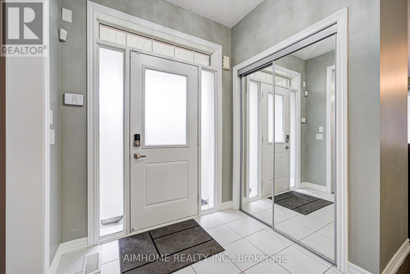 2383 Dobbinton Street, Oshawa, Ontario  L1L 0L4 - Photo 6 - E12380624