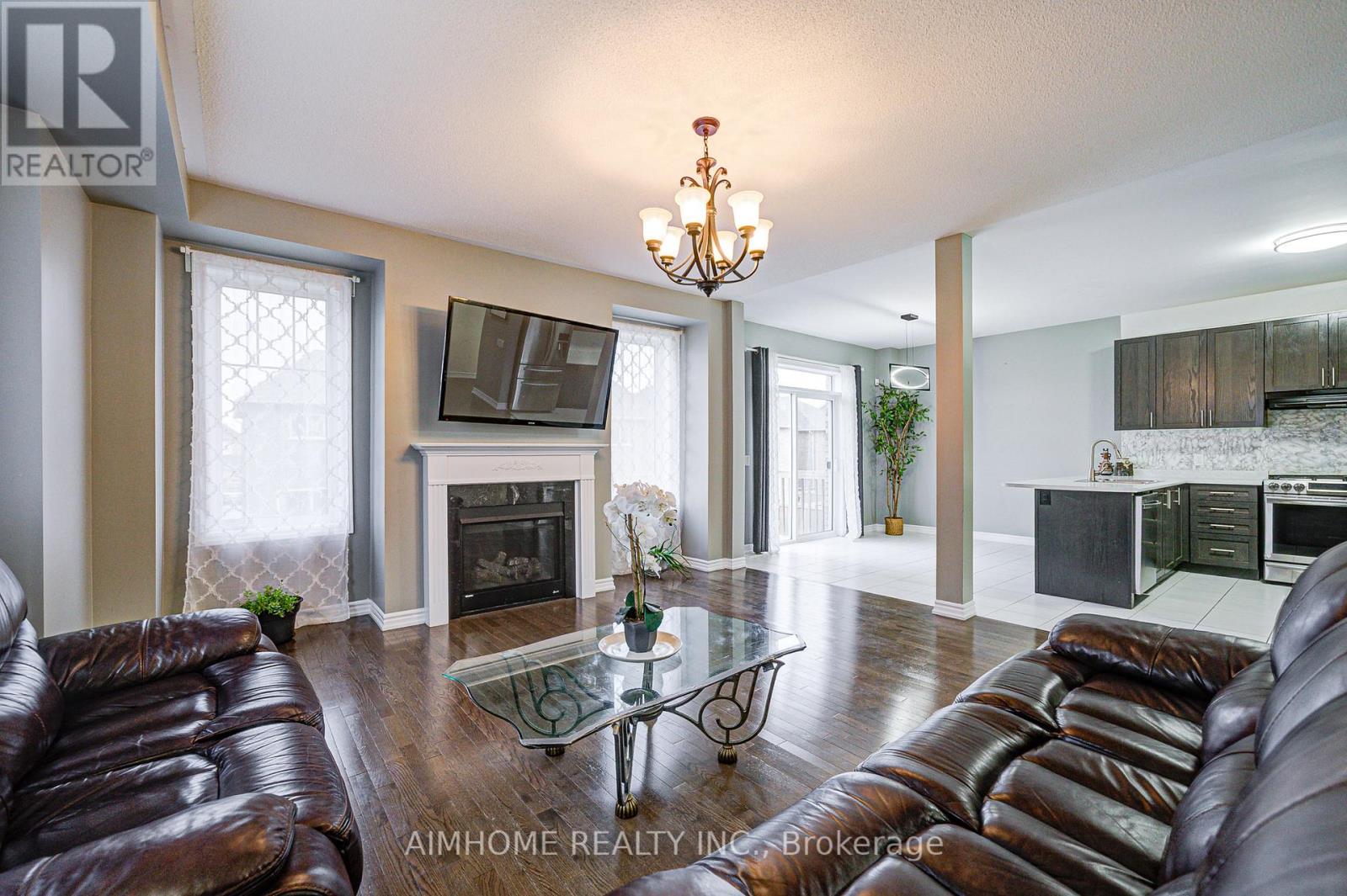 2383 DOBBINTON STREET, Oshawa, Ontario