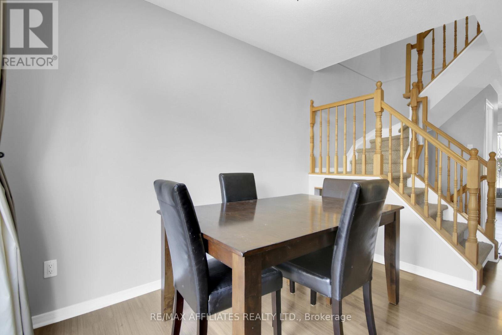 74 Markland Crescent, Ottawa, Ontario  K2G 5Z6 - Photo 12 - X12402576