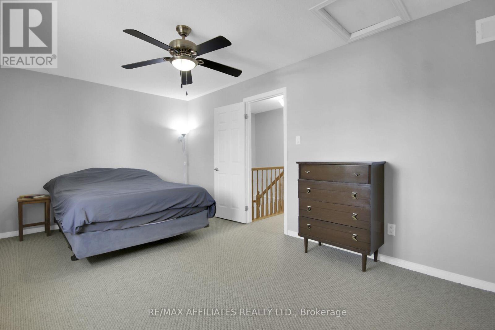74 Markland Crescent, Ottawa, Ontario  K2G 5Z6 - Photo 22 - X12402576