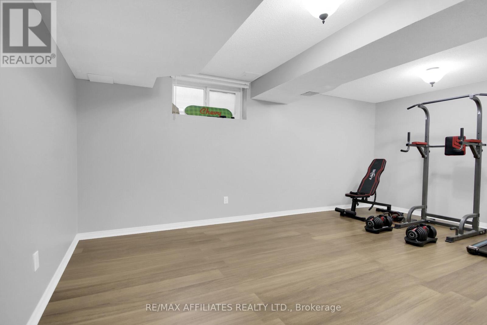 74 Markland Crescent, Ottawa, Ontario  K2G 5Z6 - Photo 31 - X12402576
