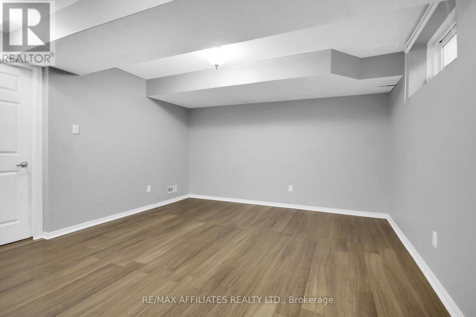 74 Markland Crescent, Ottawa, Ontario  K2G 5Z6 - Photo 32 - X12402576