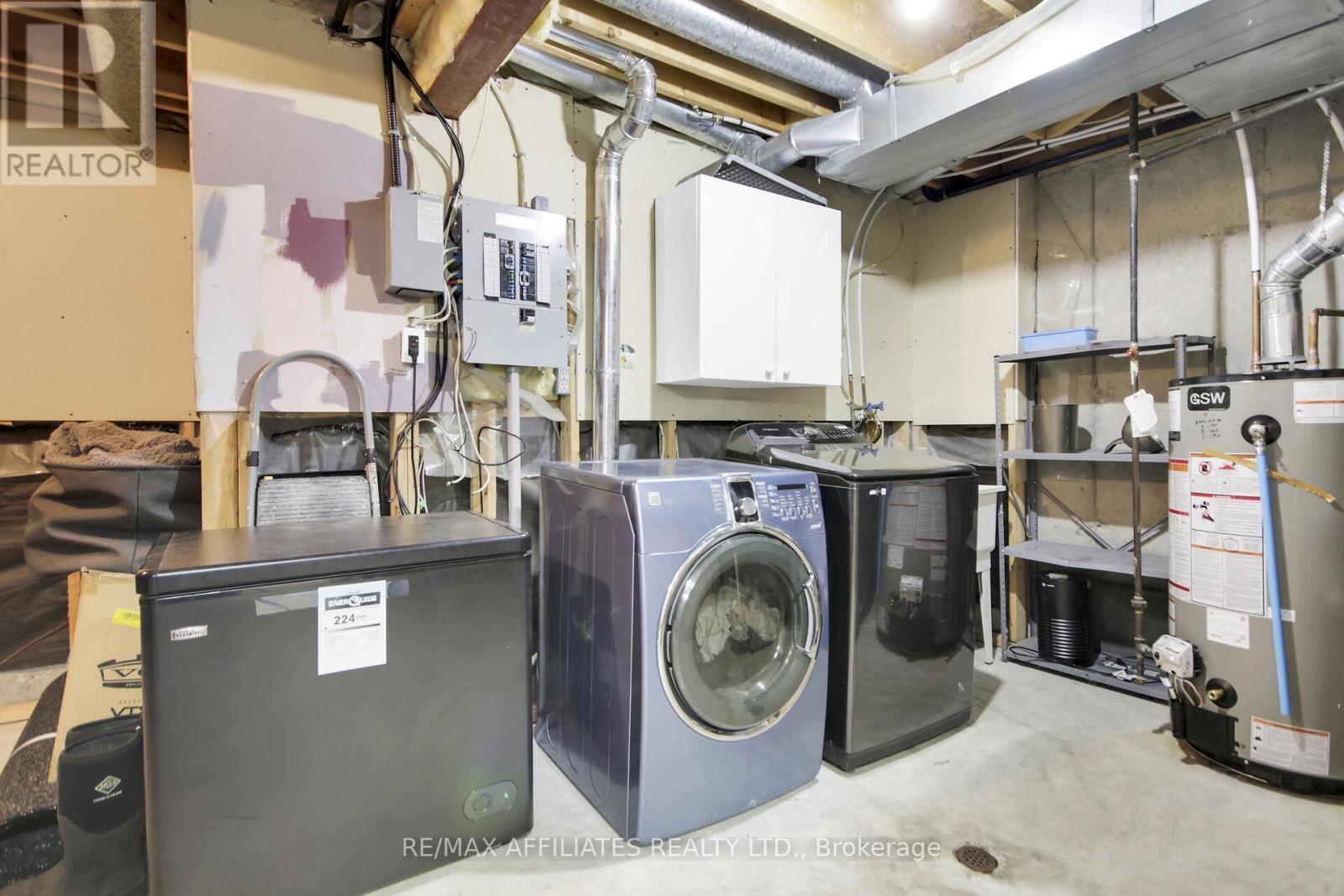74 Markland Crescent, Ottawa, Ontario  K2G 5Z6 - Photo 36 - X12402576
