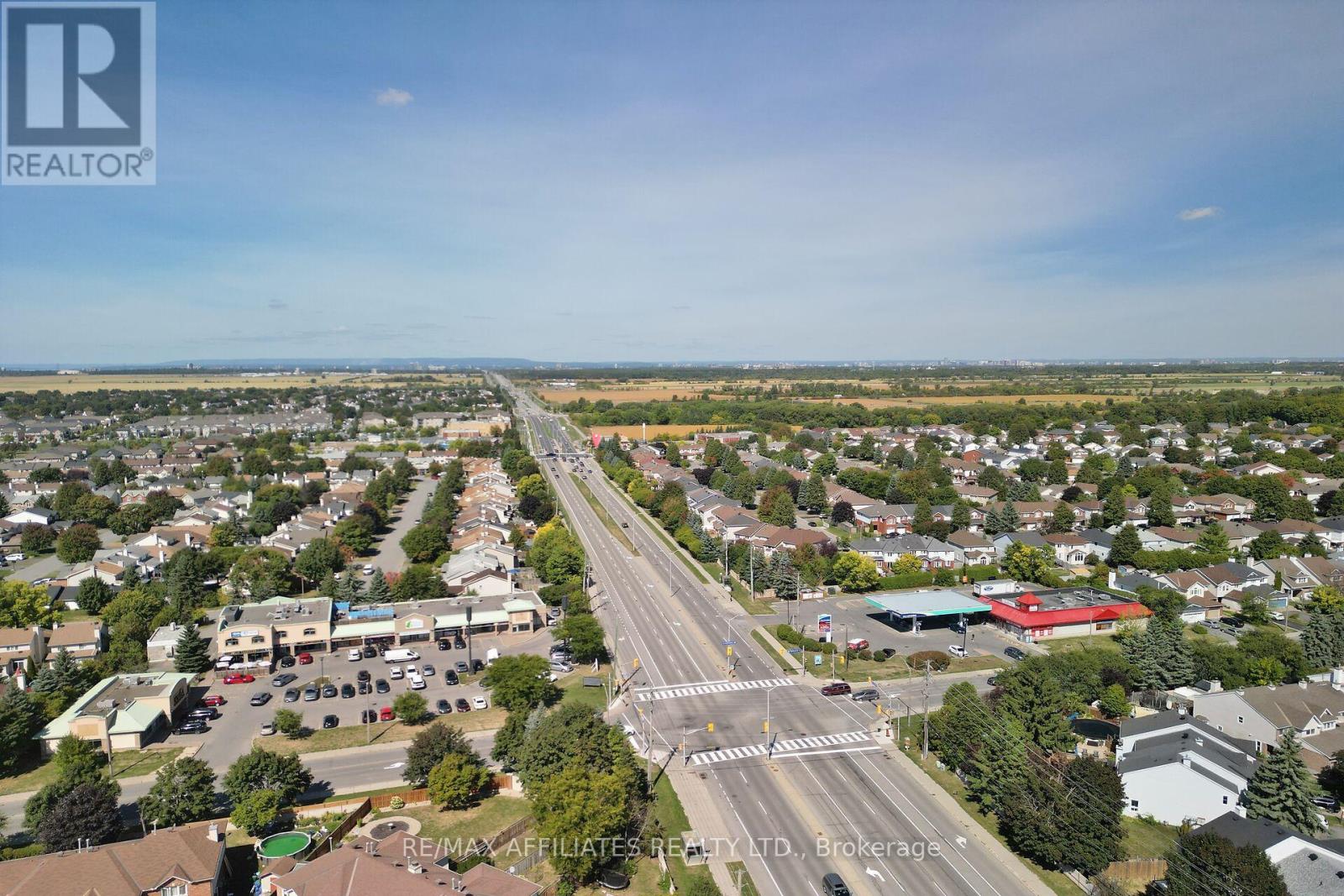 74 Markland Crescent, Ottawa, Ontario  K2G 5Z6 - Photo 39 - X12402576