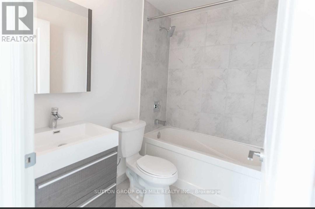 2011 - 17 Zorra Street, Toronto, Ontario  M8Z 4Z6 - Photo 11 - W12402569
