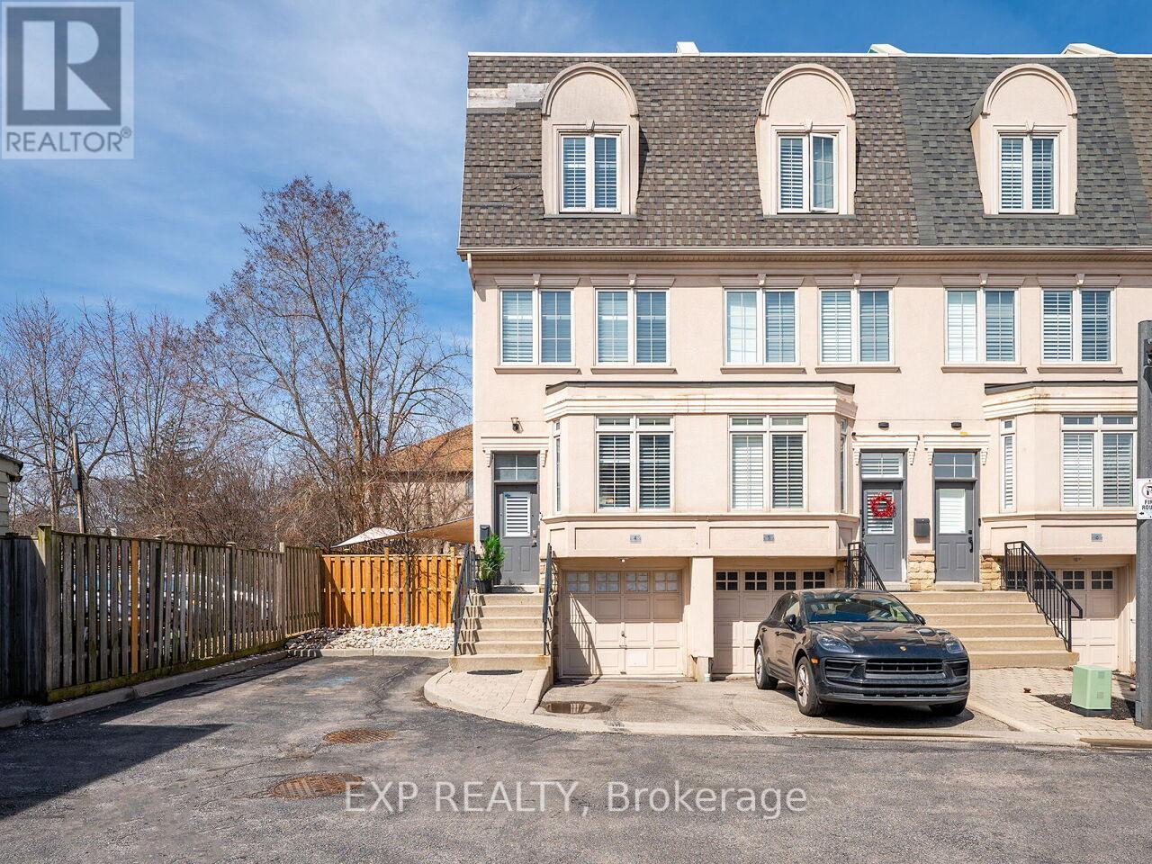 Property at 4 - 2351 LAKESHORE ROAD W image 1