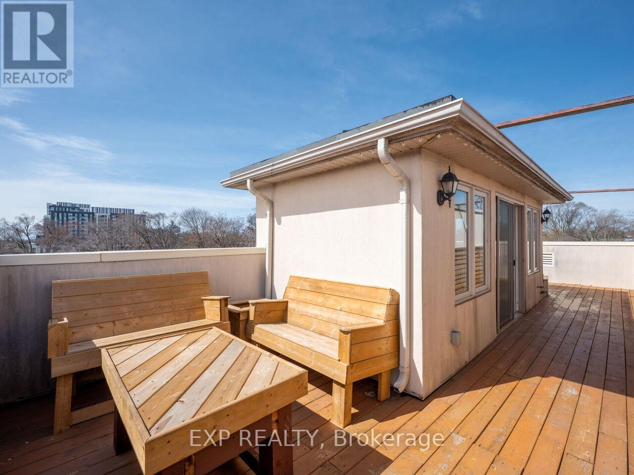 4 - 2351 Lakeshore Road W, Oakville, Ontario  L6L 1H4 - Photo 40 - W12402574
