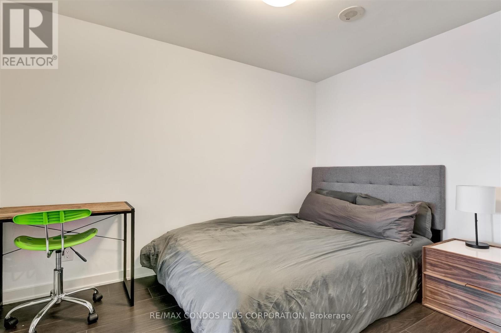 1407 - 170 Sumach Street, Toronto, Ontario  M5A 0C3 - Photo 9 - C12305239