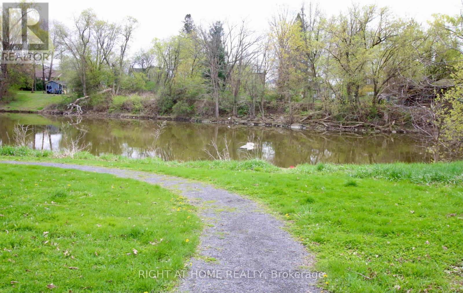 1c - 97 Mill Street, Russell, Ontario  K4R 1B8 - Photo 22 - X12402585