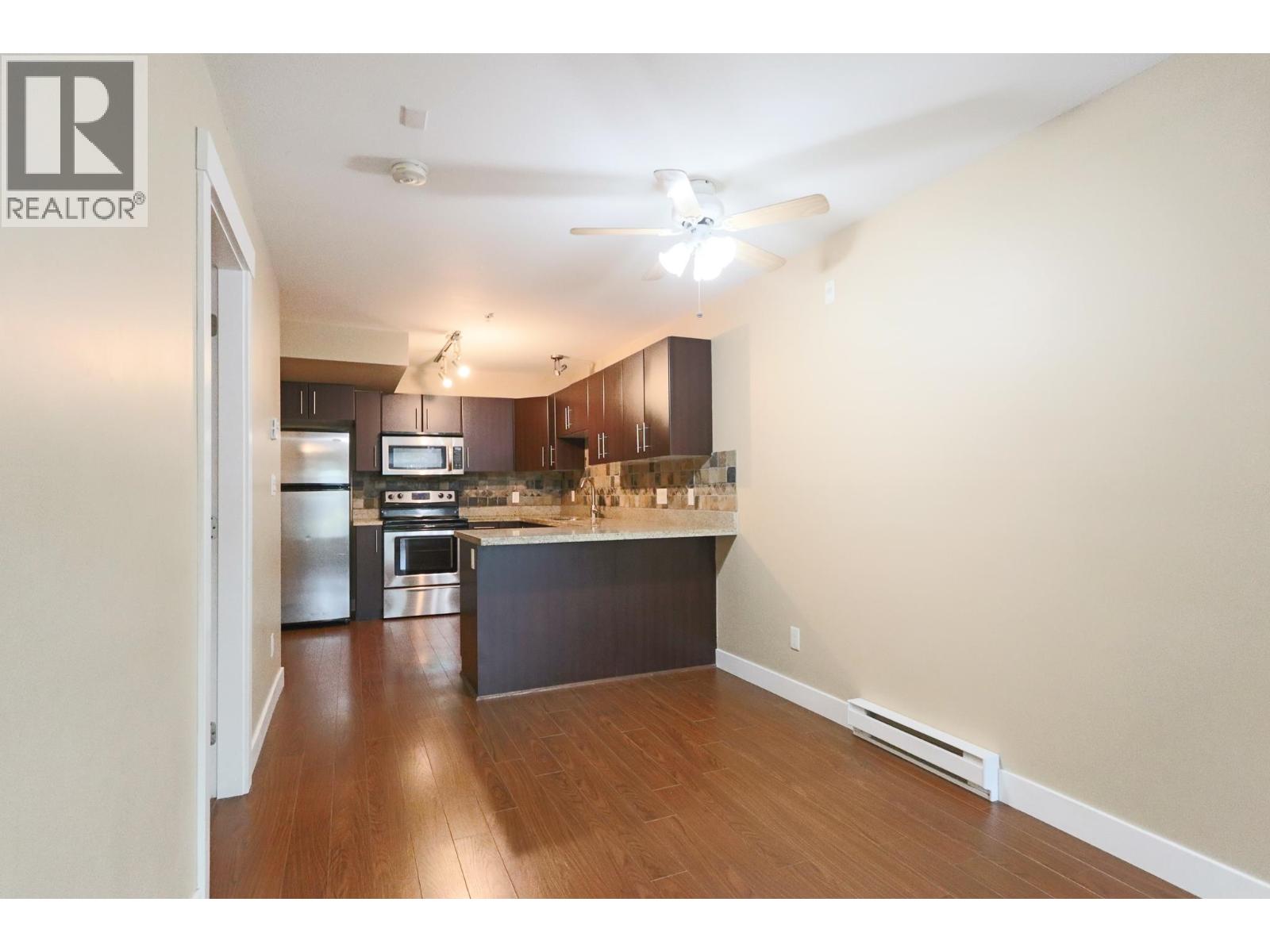 68 7428 14 Avenue, Burnaby, British Columbia  V3N 0C2 - Photo 3 - R3047505