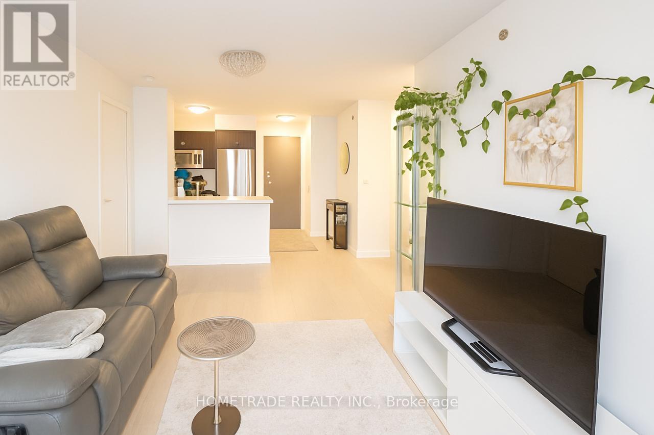 310 - 35 Saranac Boulevard, Toronto, Ontario  M6A 2G4 - Photo 5 - C12364491