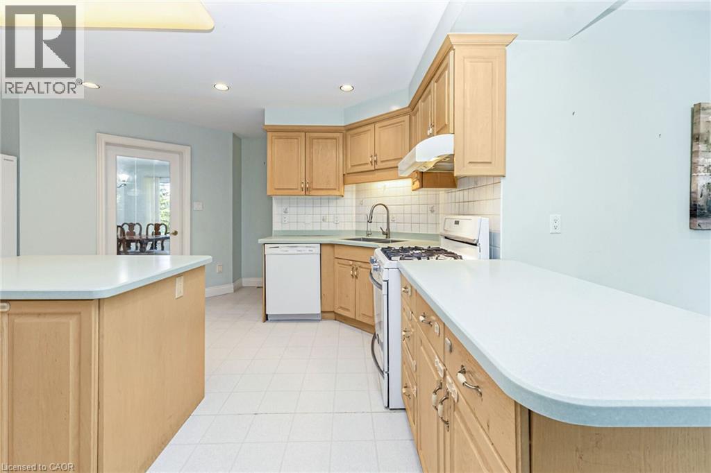 126 Montmorency Drive, Hamilton, Ontario  L8K 6R1 - Photo 14 - 40765420
