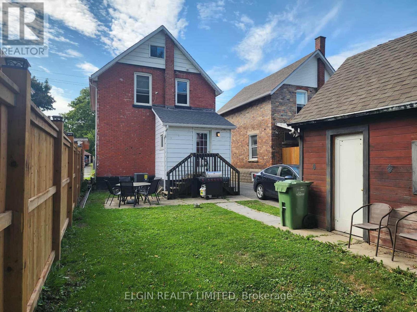 82 Fifth Avenue, St. Thomas, Ontario  N5R 4E1 - Photo 22 - X12402619
