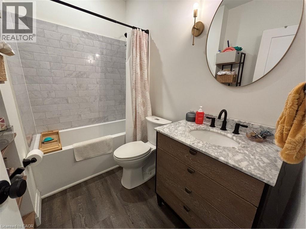 96 London Street N, Hamilton, Ontario  L8H 4B5 - Photo 15 - 40768232