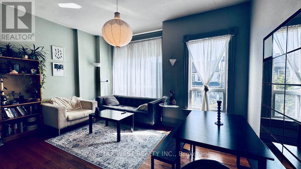 88 Montrose Avenue, Toronto, Ontario  M6J 2T7 - Photo 19 - C12402612