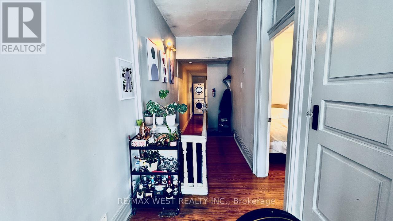 88 Montrose Avenue, Toronto, Ontario  M6J 2T7 - Photo 21 - C12402612