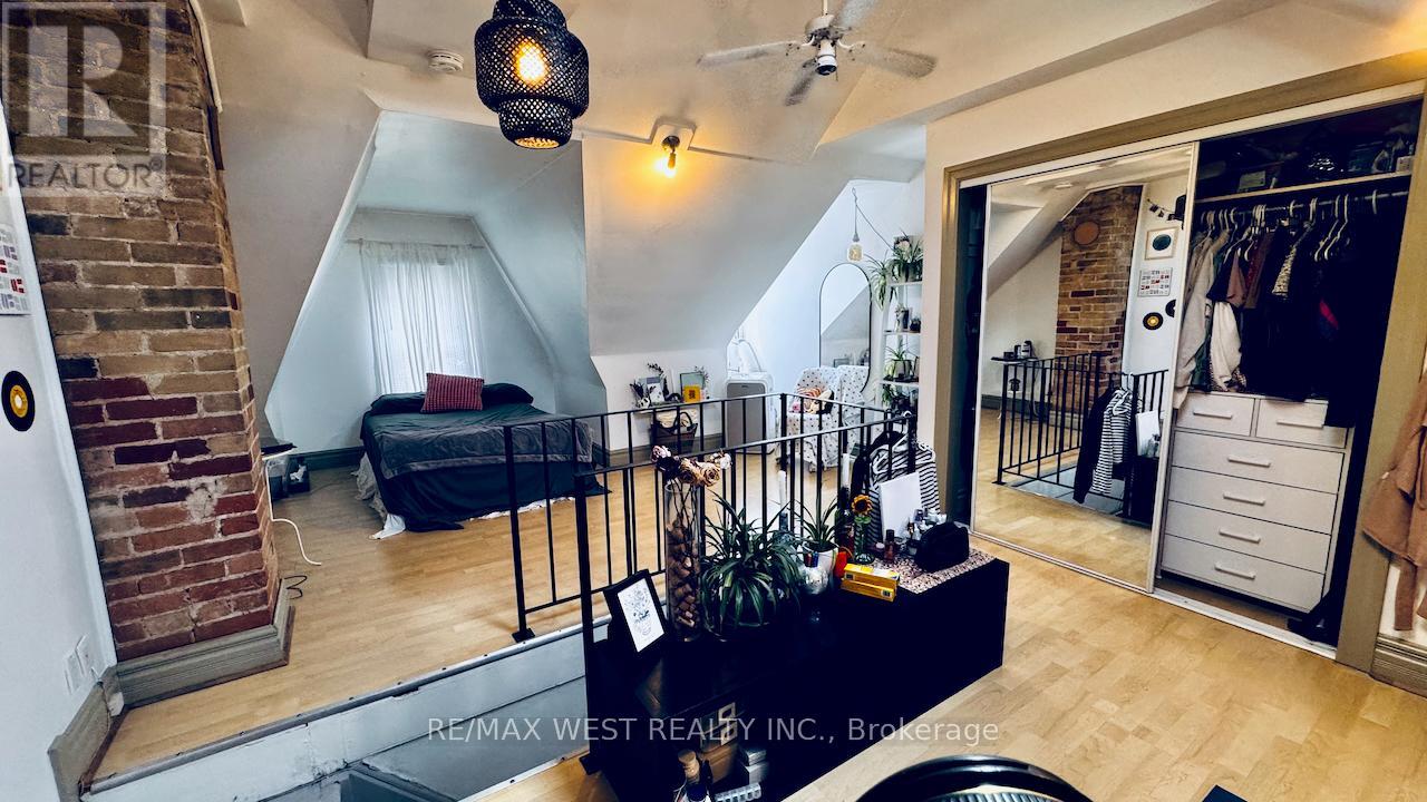 88 Montrose Avenue, Toronto, Ontario  M6J 2T7 - Photo 28 - C12402612