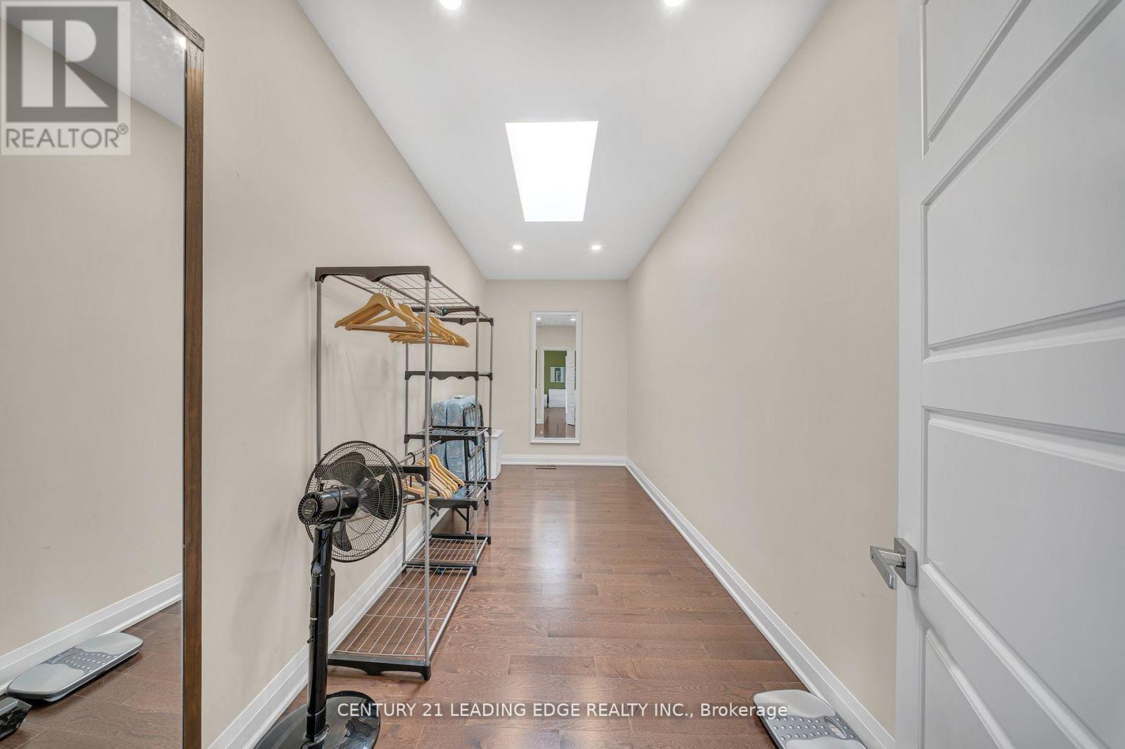 736 Hillview Crescent, Pickering, Ontario  L1W 2S1 - Photo 22 - E12402613