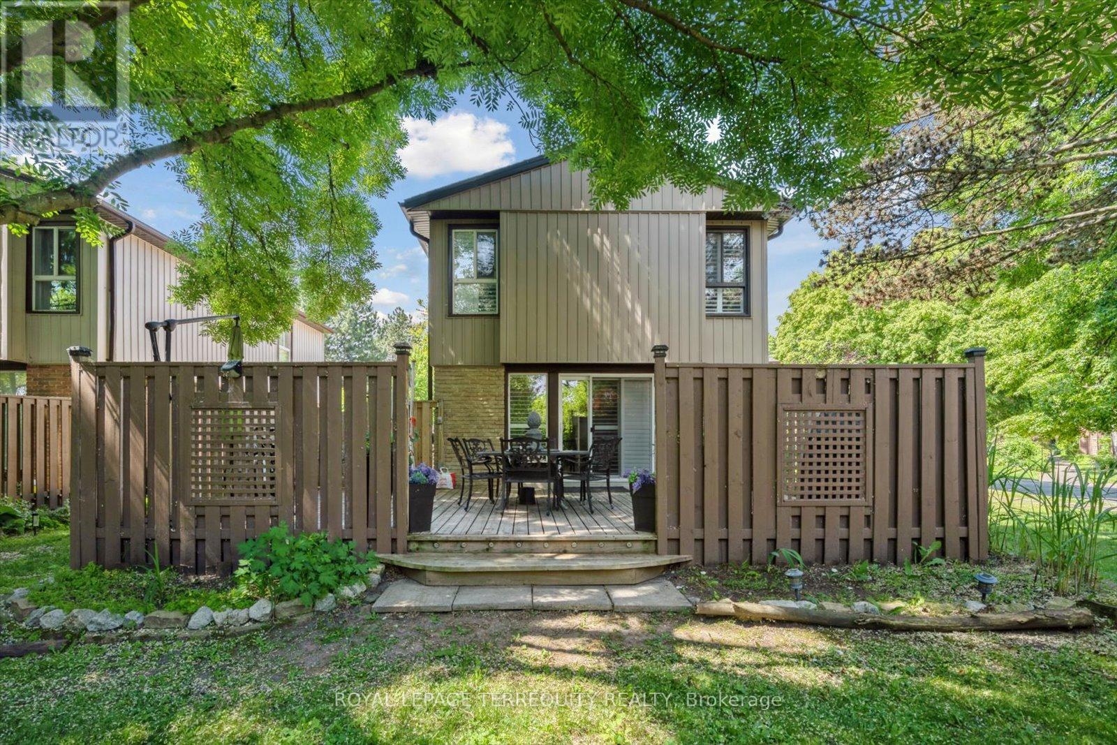 1825 Hyde Mill Crescent, Mississauga, Ontario  L5N 0A7 - Photo 47 - W12402589
