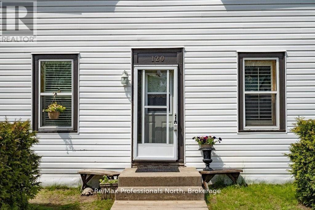 120 David Street, Gravenhurst, Ontario  P1P 1J5 - Photo 45 - X12402639