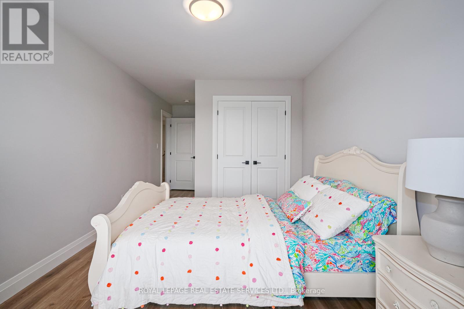 172 Courtland Street, Blue Mountains, Ontario  L9Y 4E4 - Photo 18 - X12402608