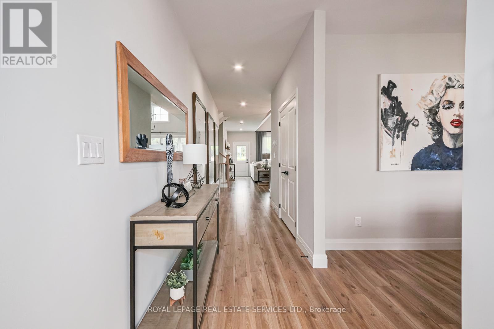172 Courtland Street, Blue Mountains, Ontario  L9Y 4E4 - Photo 6 - X12402608