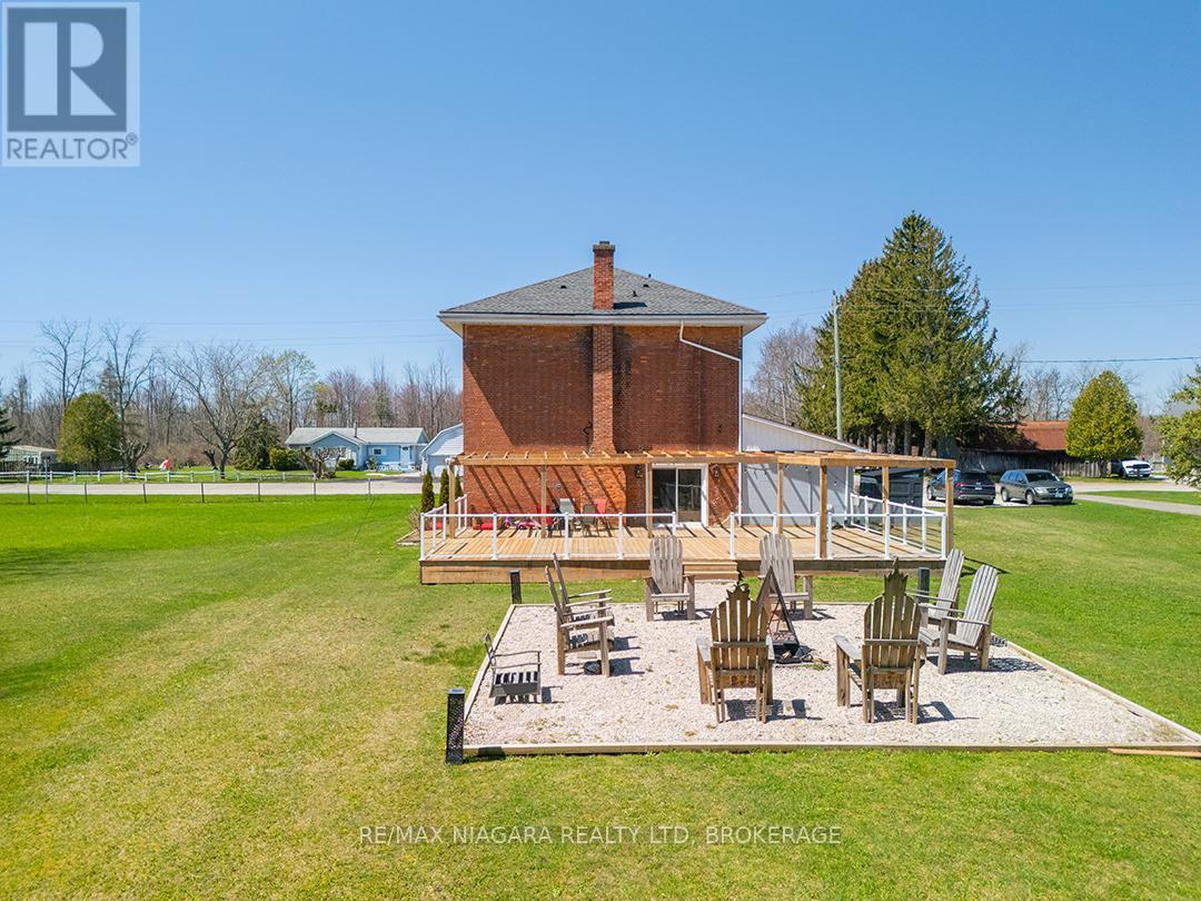 1561 North Shore Drive E, Haldimand, Ontario  N0A 1K0 - Photo 3 - X12402636