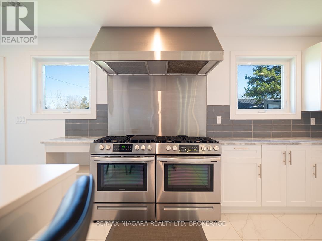 1561 North Shore Drive E, Haldimand, Ontario  N0A 1K0 - Photo 6 - X12402636