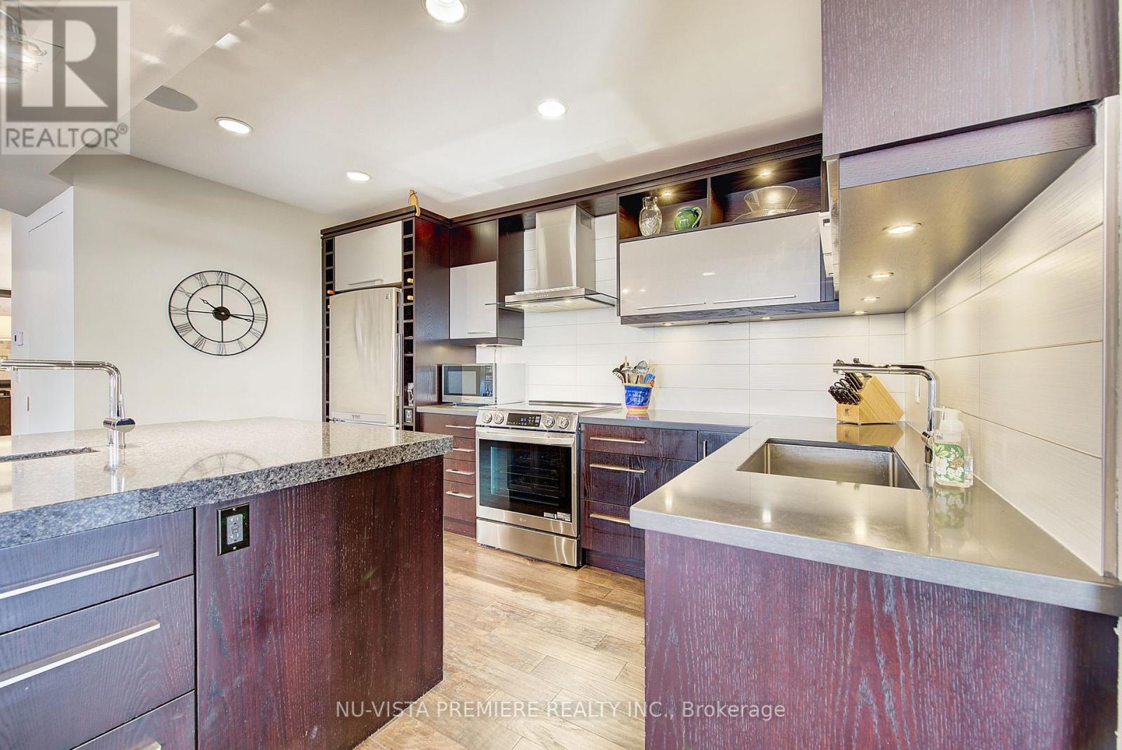1203 - 250 Pall Mall Street, London East, Ontario  N6A 6K3 - Photo 6 - X12352063