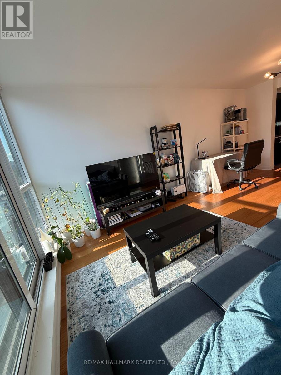 806 - 320 Richmond Street E, Toronto, Ontario  M5A 1P9 - Photo 3 - C12402637