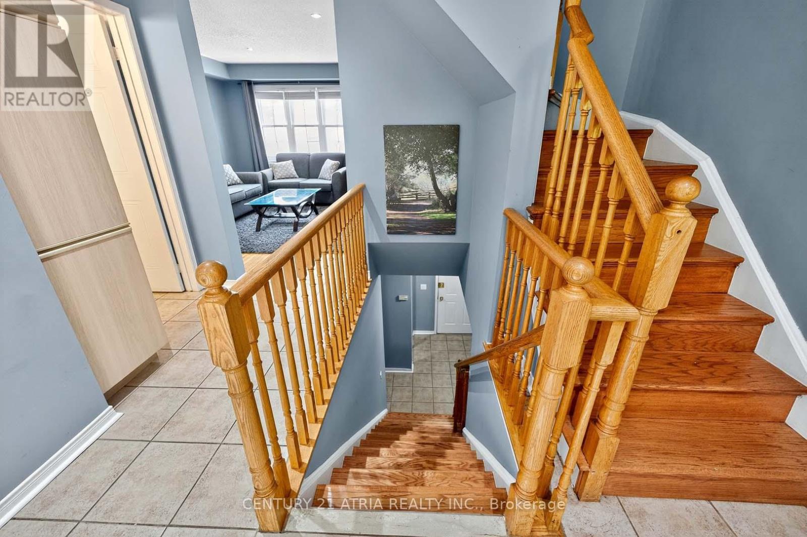 12b - 51 Northern Heights Drive, Richmond Hill (Langstaff), Ontario  L4B 4C9 - Photo 11 - N12402631