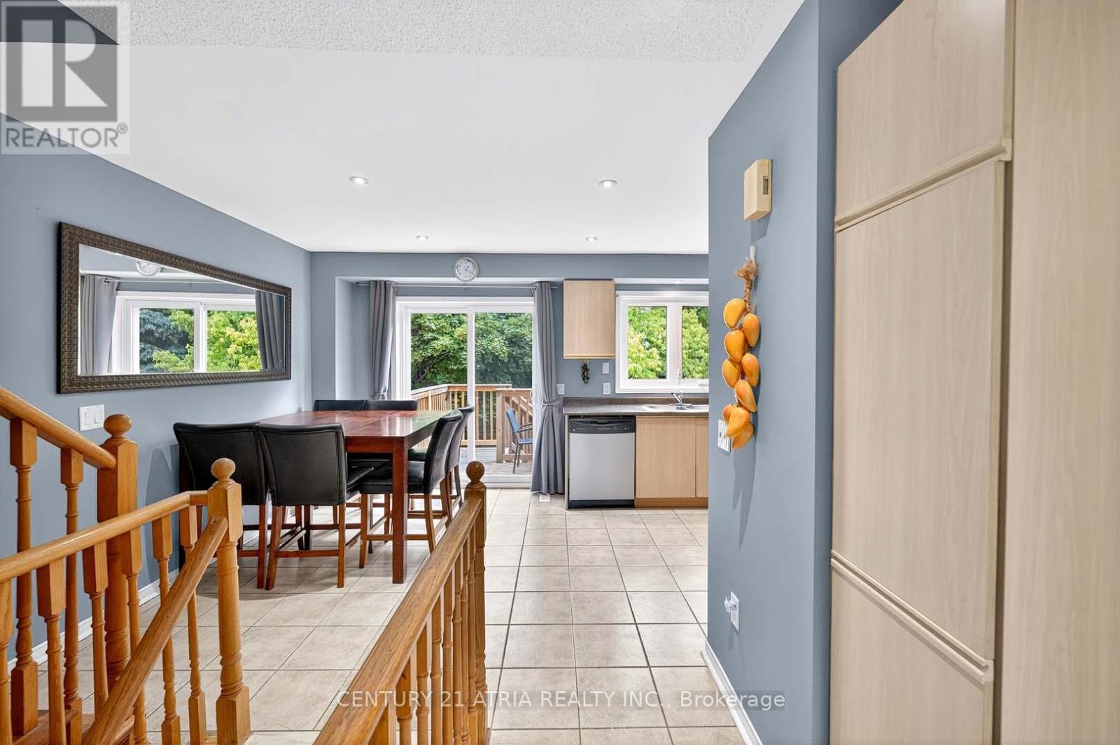 12b - 51 Northern Heights Drive, Richmond Hill (Langstaff), Ontario  L4B 4C9 - Photo 21 - N12402631