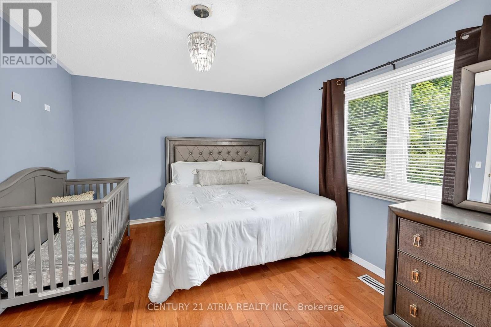 12b - 51 Northern Heights Drive, Richmond Hill (Langstaff), Ontario  L4B 4C9 - Photo 24 - N12402631