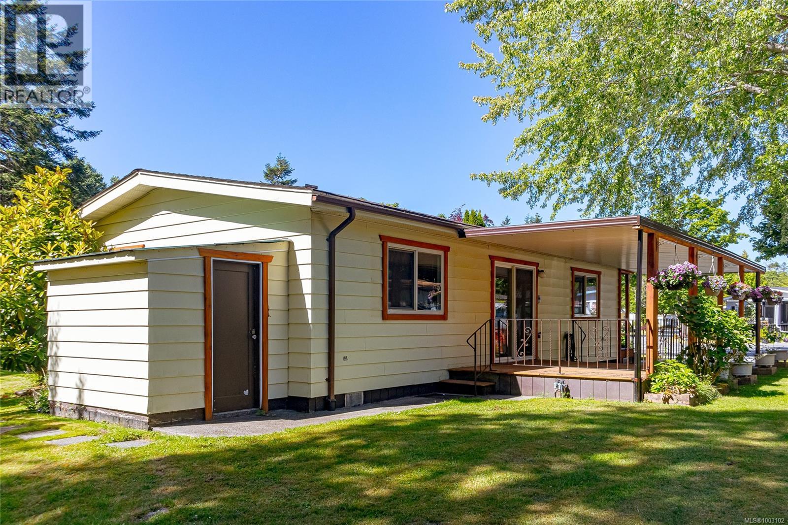 2177 Summergate Blvd, Sidney, British Columbia  V8L 4K9 - Photo 26 - 1003102