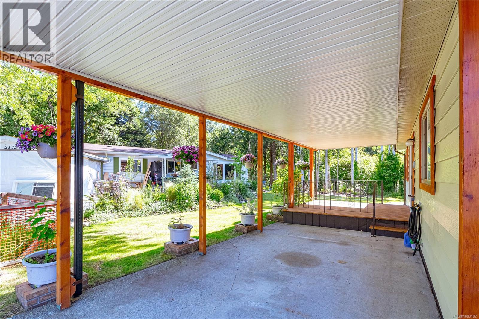 2177 Summergate Blvd, Sidney, British Columbia  V8L 4K9 - Photo 27 - 1003102