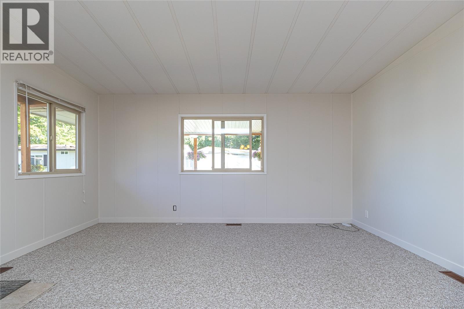 2177 Summergate Blvd, Sidney, British Columbia  V8L 4K9 - Photo 7 - 1003102