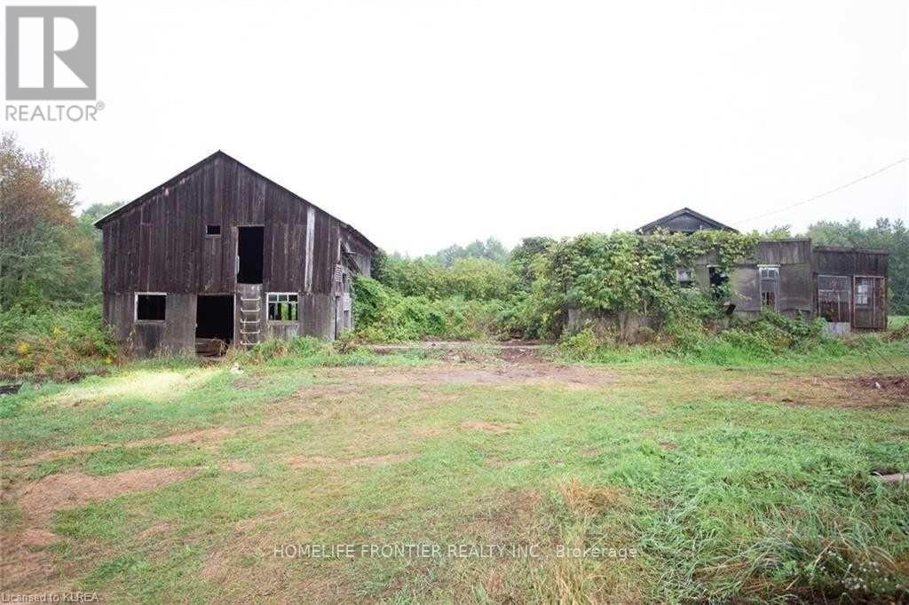 825 Prospect Road, Kawartha Lakes, Ontario  K0M 2T0 - Photo 17 - X12402638