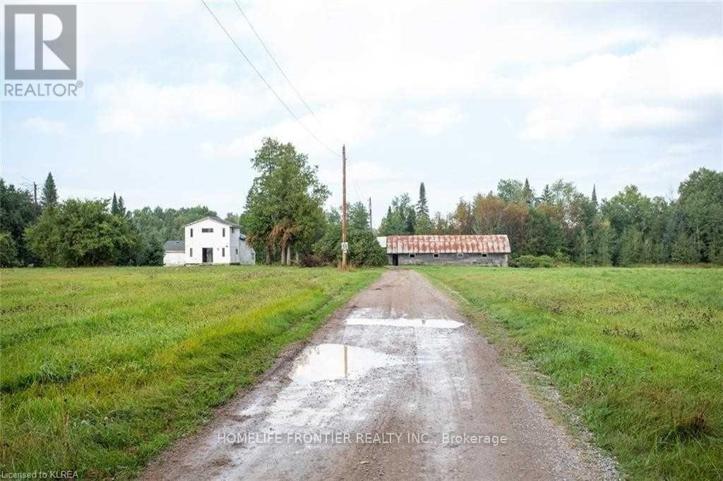 825 Prospect Road, Kawartha Lakes, Ontario  K0M 2T0 - Photo 19 - X12402638