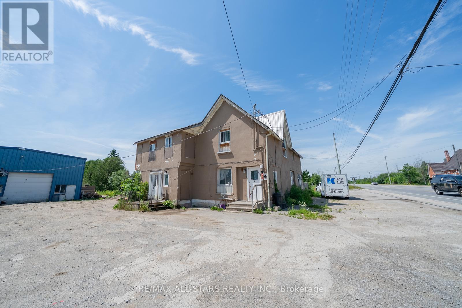 28099 Highway 48, Georgina, Ontario  L0E 1N0 - Photo 3 - N12252142