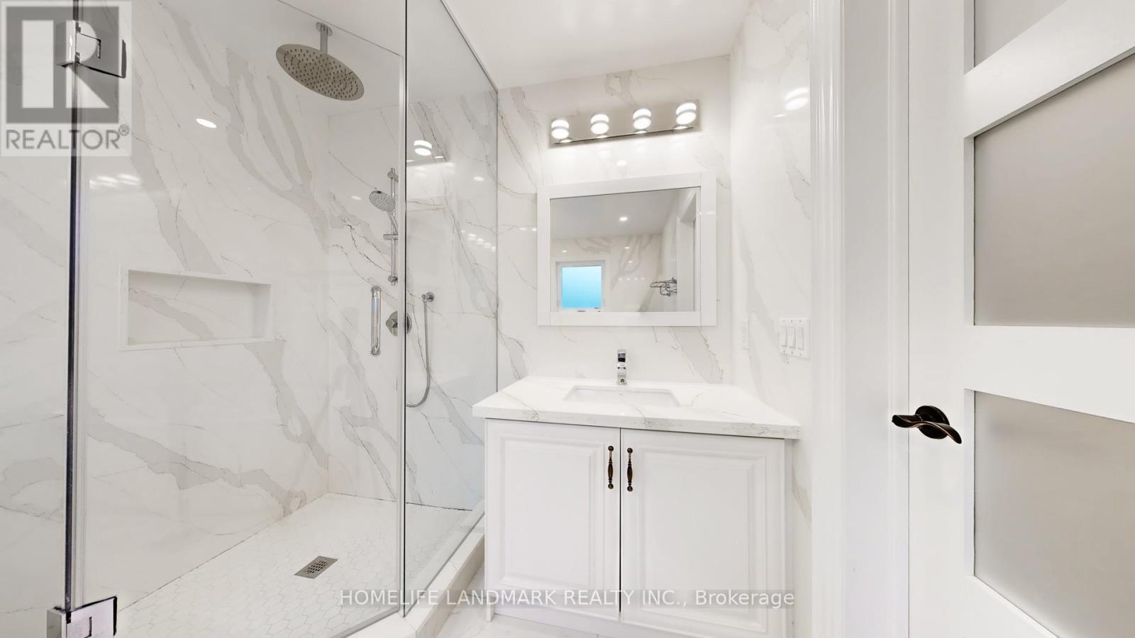 14 Casson Place, Markham, Ontario  L3R 0G2 - Photo 25 - N12396053